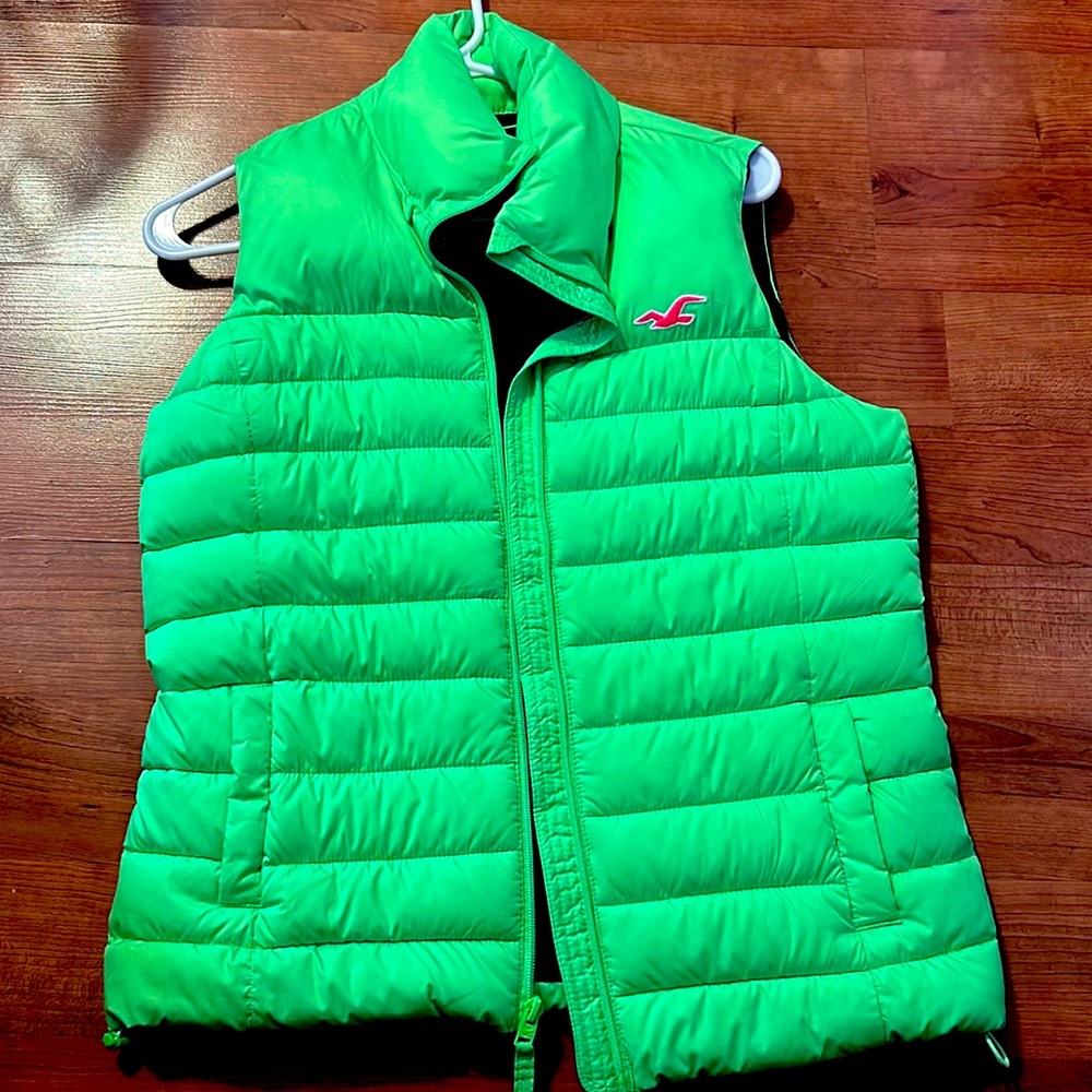 Hollister puffer vest women’s M